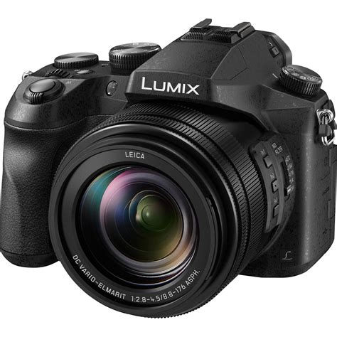 LUMIX .